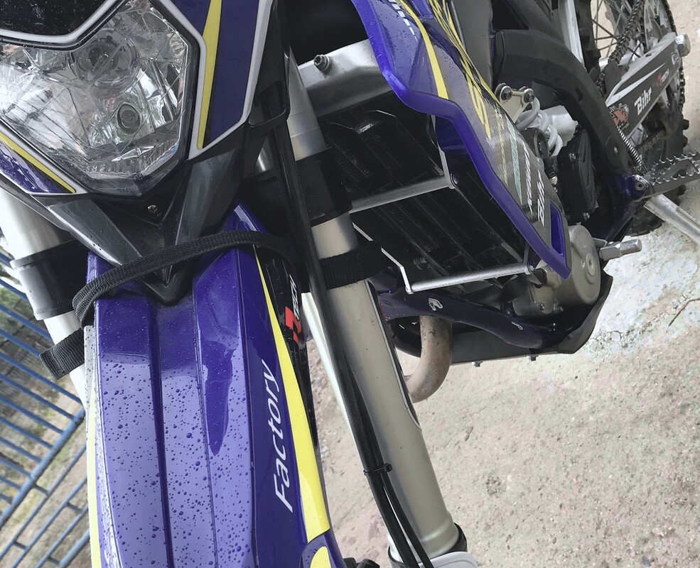 Osłony chłodnic + wentylator 2T 4T Sherco 2024-2014 — Packshot
