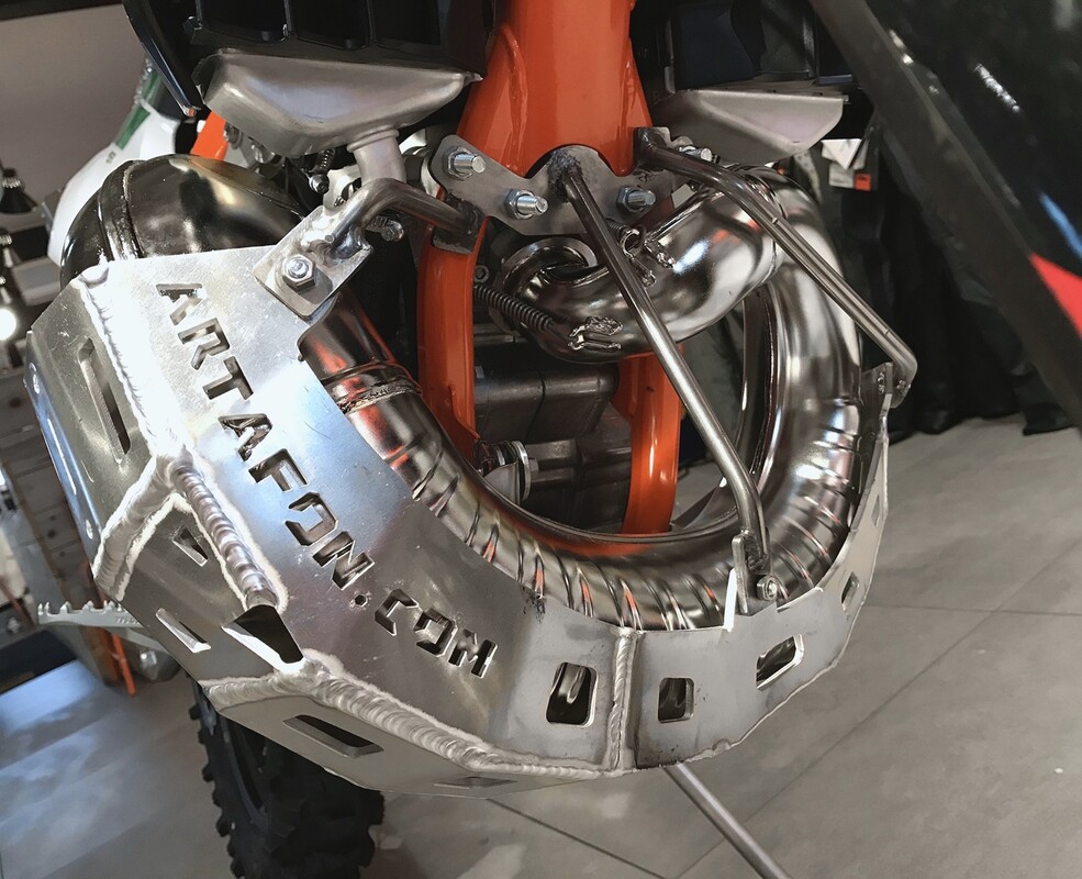 Osłona dyfuzora Gasgas 2T 250/300 PG05 X 2023-2021 — Packshot