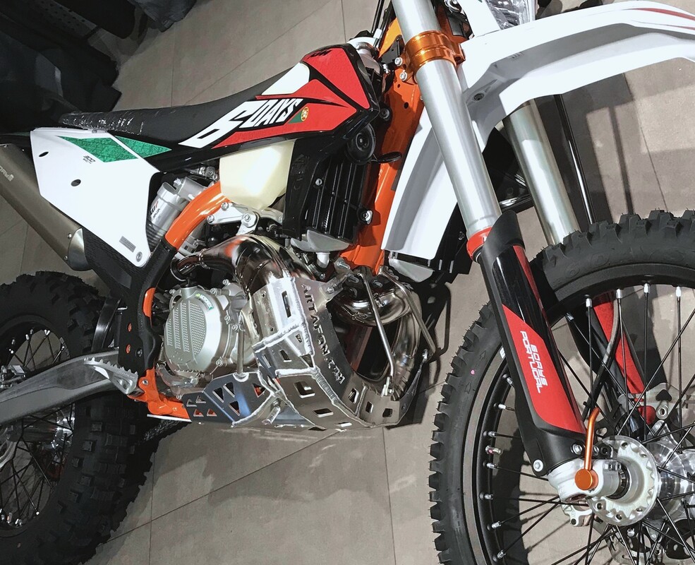 Osłona dyfuzora Gasgas 2T 250/300 PG05 X 2023-2021 — Packshot