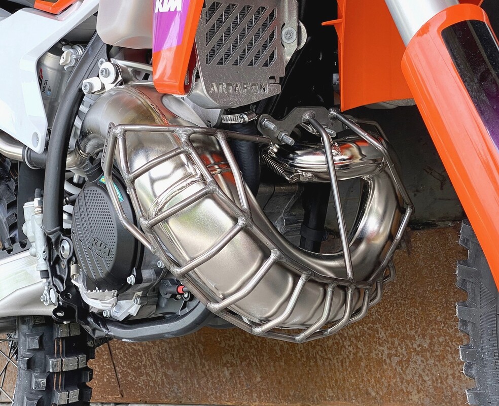 Osłona dyfuzora KTM Husqvarna GasGas TBI EXC TE EC 2T 250/300 2026-2024 PG10 — Packshot