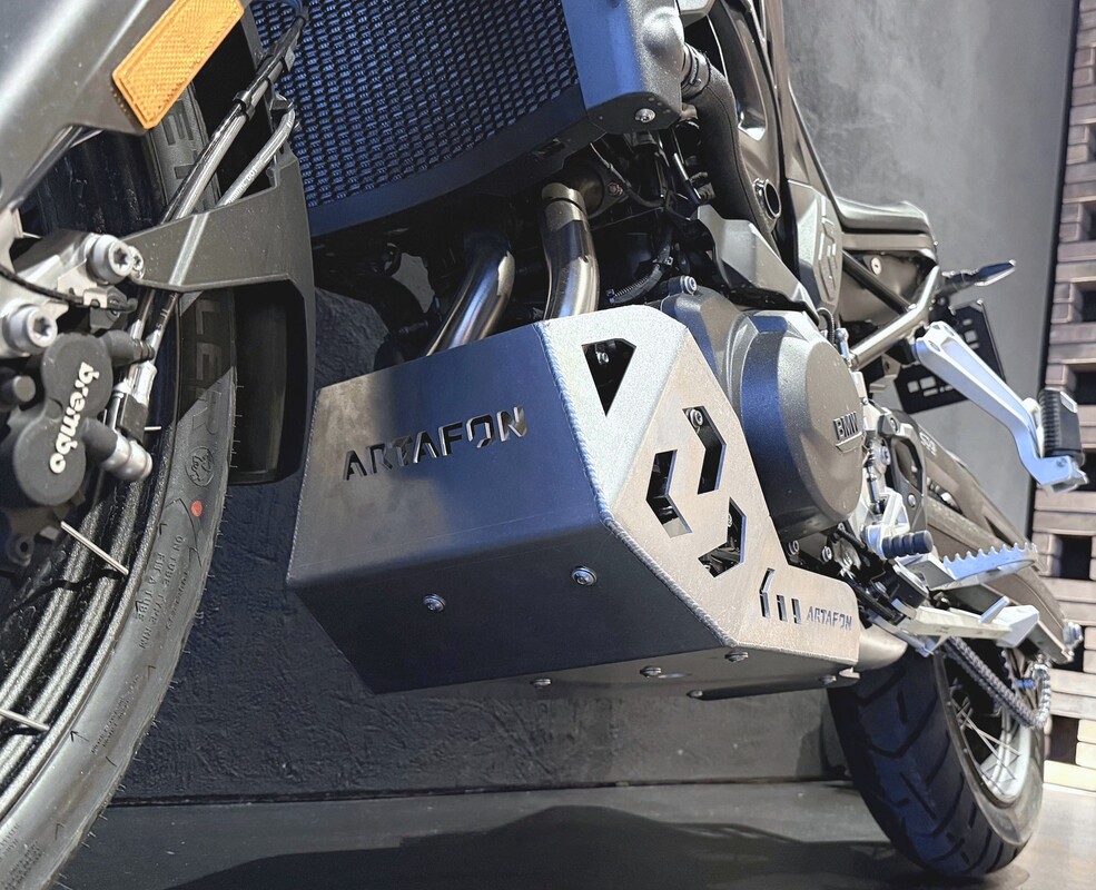 Skid plate Engine guard BMW F 800 GS 2024-2026 — Product shot