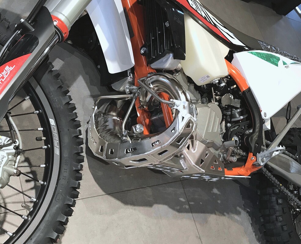 Osłona dyfuzora KTM Husqvarna 2T 250/300 PG05 X 2023-2020 — Packshot